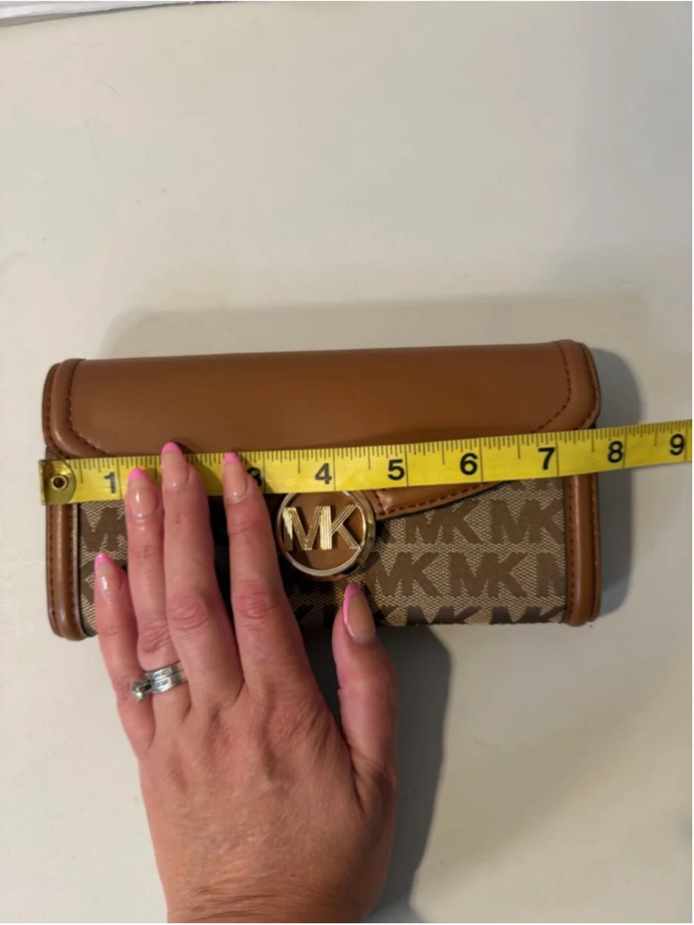 Women's Michael Kors Brown Beige Monogram Wallet One Size